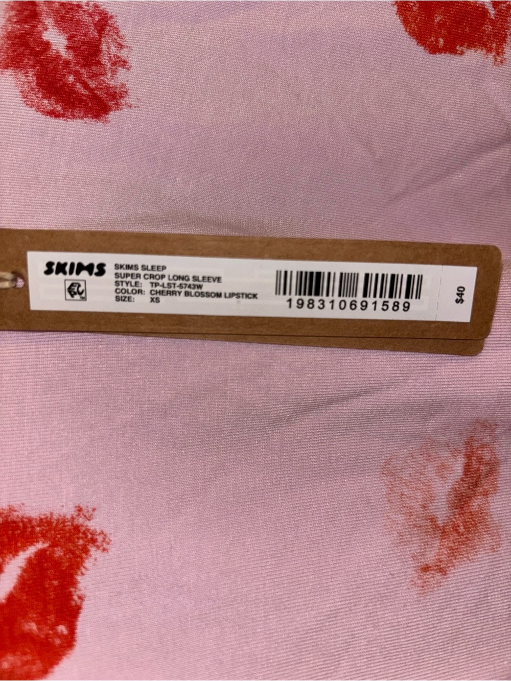 NWT Skims Sleep Super Crop Long Sleeve Top - In Cherry Blossom Lipstick - Picture 4 of 4